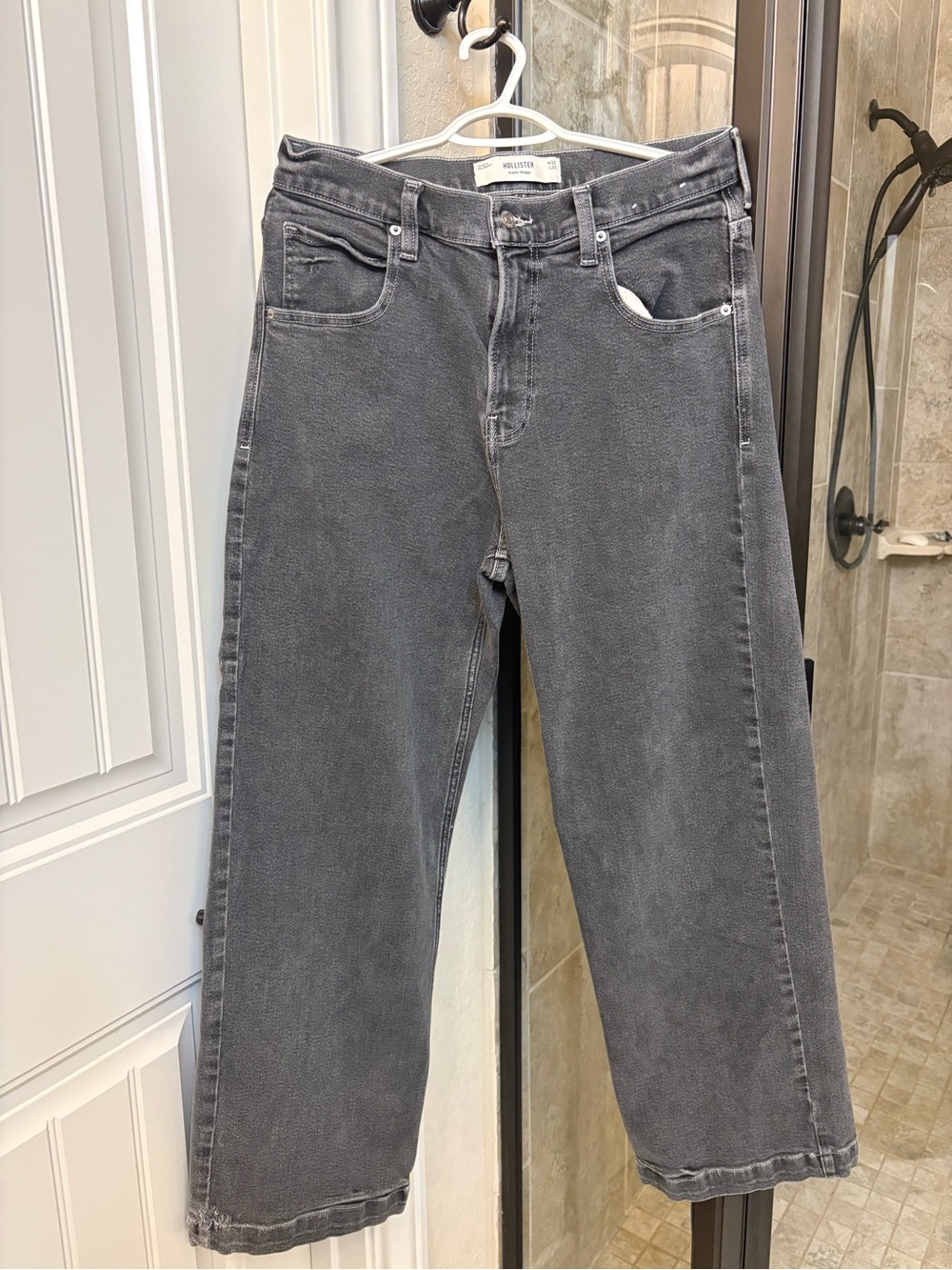 Hollister super baggy Washed Charcoal Jeans